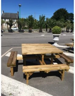 Table Pique-nique 200 X 200 X 75 Cm En Bois Massif Traité